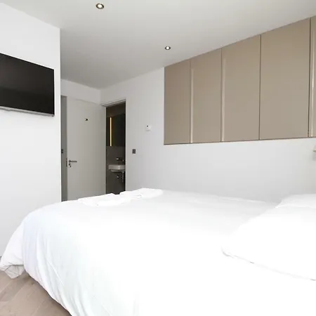 Apartment Fabulous Canal House Dublin